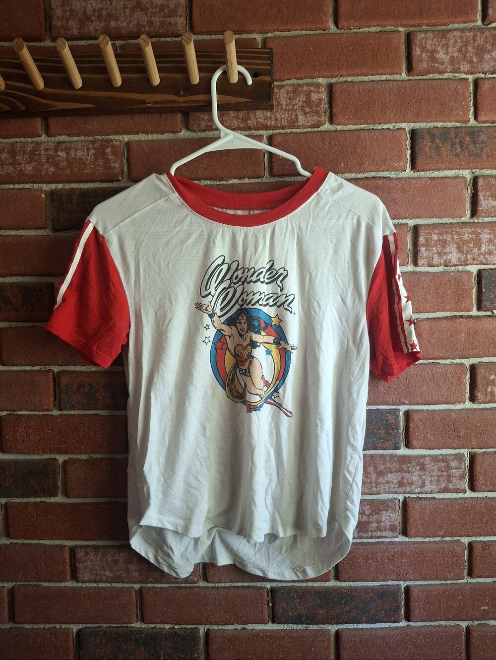Wonder Woman White and Red Graphic Tee